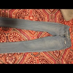 Lightwash Levi Skinny Jeans
